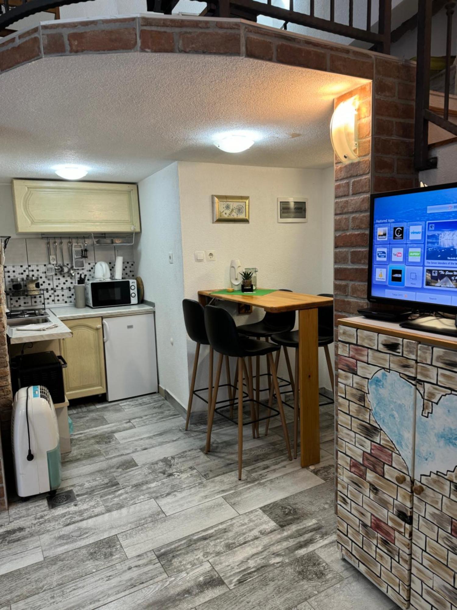 Apartment Tena เซนญ์ ภายนอก รูปภาพ